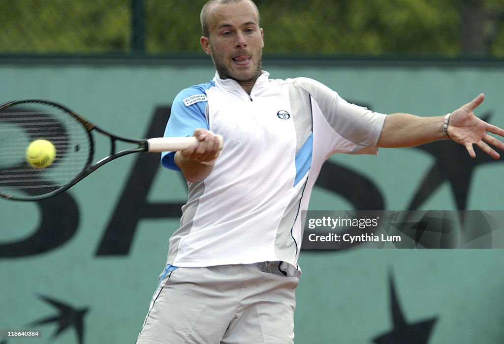 2005 French Open - Men's Singles - First Round - Olivier Rochus vs Guillermo Garcia-Lopez