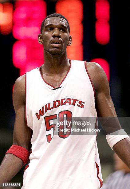 High school basketall superstar Greg Oden of Lawrence North Indianapolis during play against Poplar Bluff HS in Indianapolis, IN.