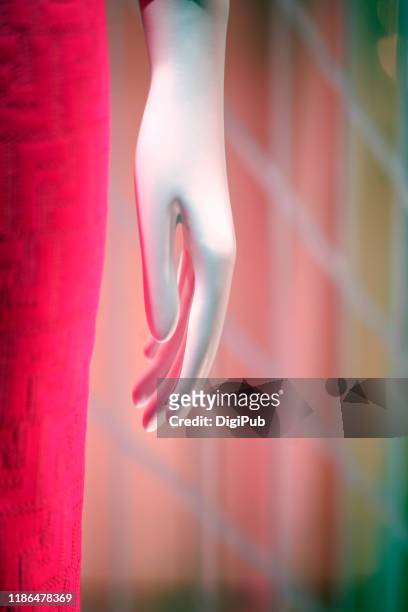 deformed female like mannequin hand - deformed hand stock pictures, royalty-free photos & images