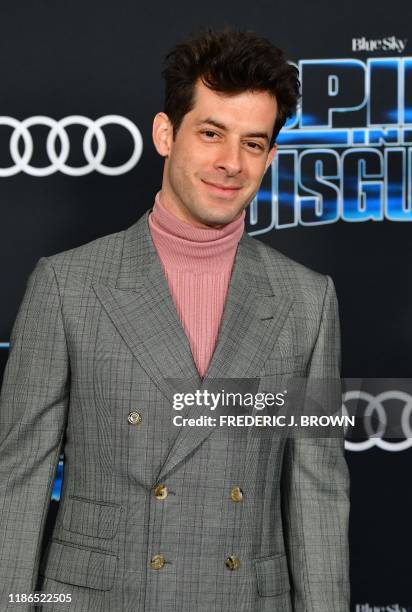 Mark Ronson Loud Mark Ronson Photos Photos and Premium High Res Pictures - Getty Images