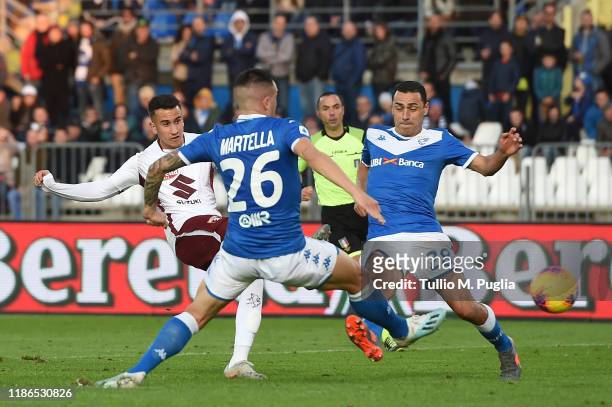Alejandro Berenguer of Torino scores his team's third goal during the Serie A match between Brescia Calcio and Torino FC at Stadio Mario Rigamonti on...
