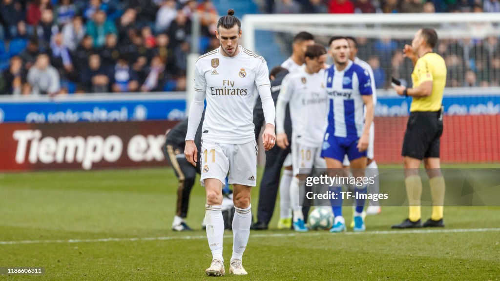Deportivo Alaves v Real Madrid CF - La Liga