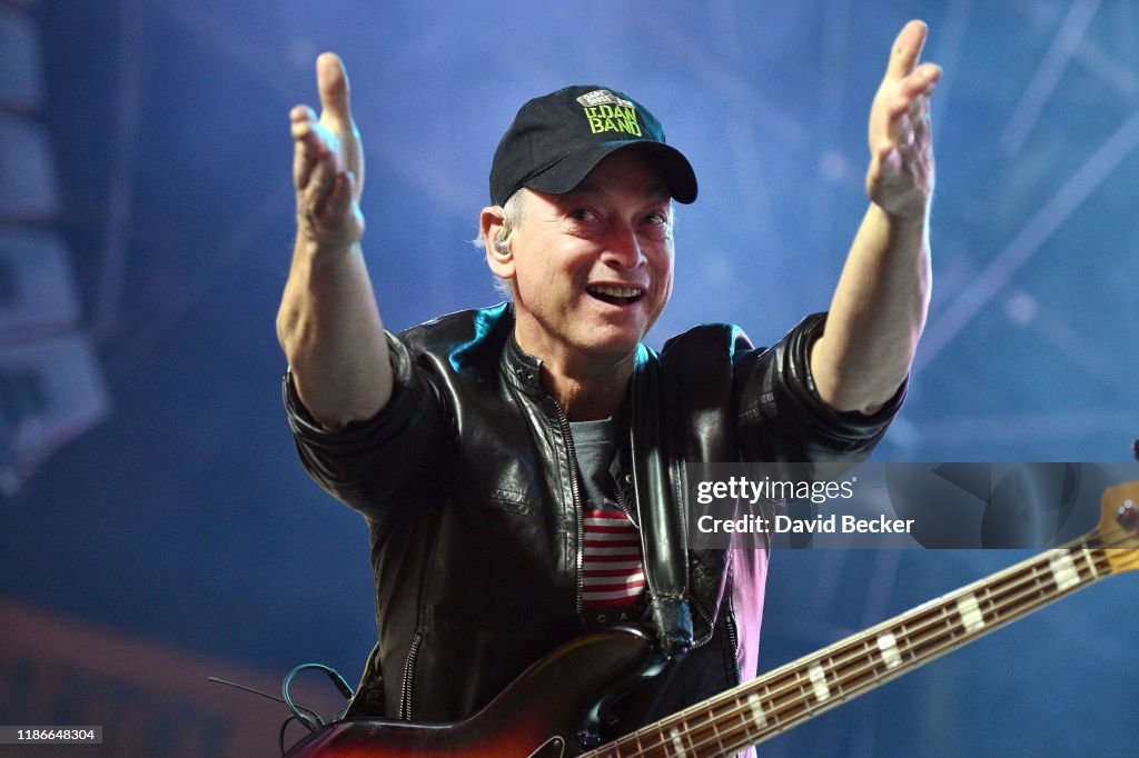Ltj Dan Ree Actor/musician Gary Sinise of the Lt. Dan Band performs as part of a ...