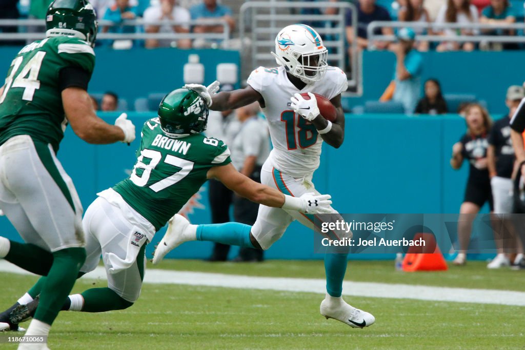 New York Jets v Miami Dolphins