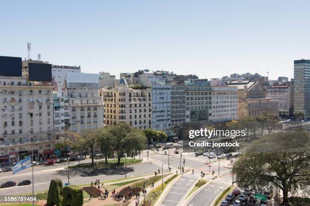 july 9 avenue in buenos aires, argentina - avenida 9 de julio stock pictures, royalty-free photos & images