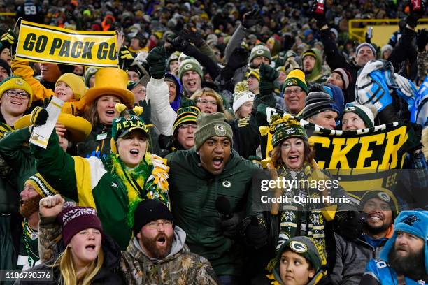 Packer Backers Green Bay Packer Fans Photos and Premium High Res Pictures - Getty Images