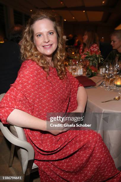 Diana Amft during the ARD advent dinner hosted by the program director of the tv station Erstes Deutsches Fernsehen at Hotel Bayerischer Hof on...