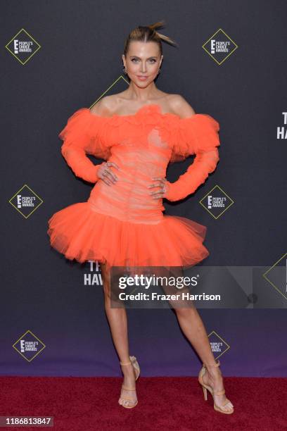 Anne Winters attends the 2019 E! People's Choice Awards at Barker Hangar on November 10, 2019 in Santa Monica, California.