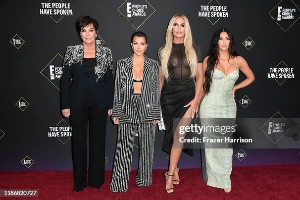2019 E! People's Choice Awards - Arrivals 2019 E! People's Choice Awards - Arrivals