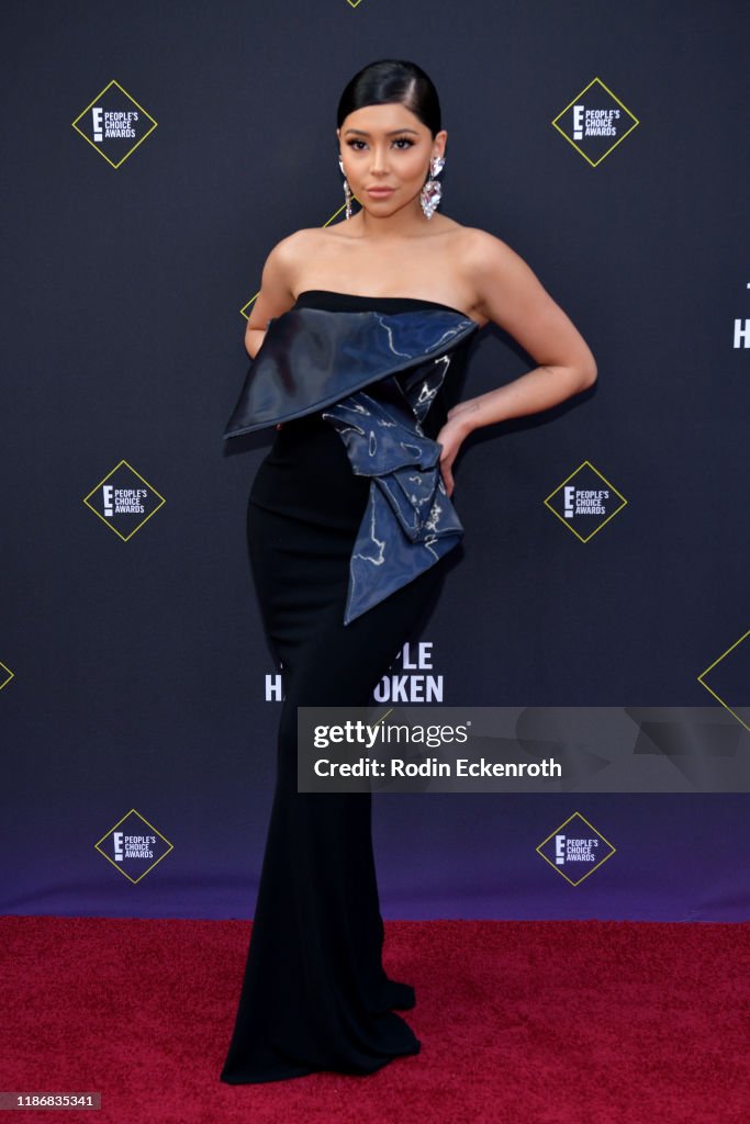 2019 E! People's Choice Awards - Arrivals