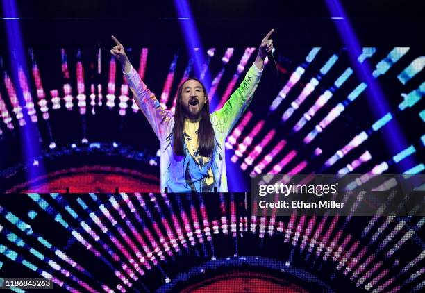 Producer Steve Aoki performs onstage during the 2019 iHeartRadio Music Festival at T-Mobile Arena on September 20, 2019 in Las Vegas, Nevada.