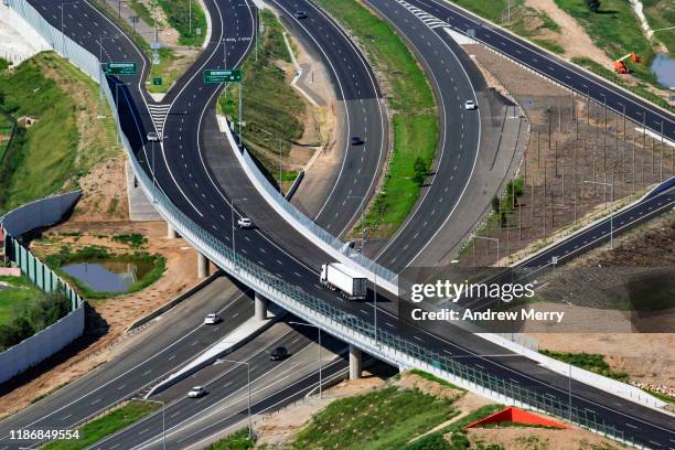 Main Rd Photo 2000 The Main Road Photos and Premium High Res Pictures - Getty Images