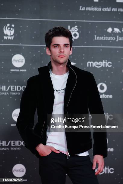 Alvaro Rico attends 'Los40 music awards 2019' photocall at Wizink Center on November 08, 2019 in Madrid, Spain.