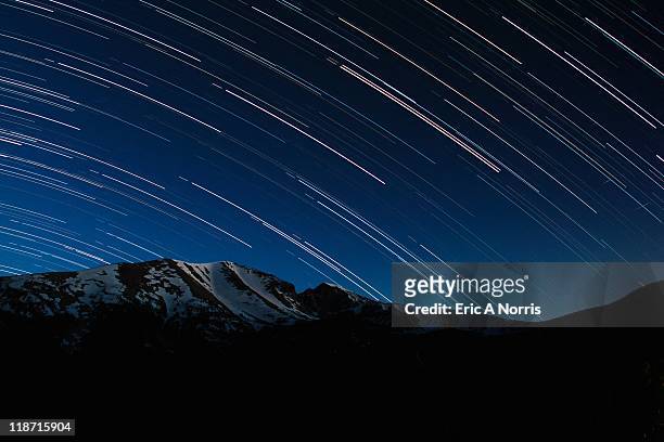 wheeler peak star trails - great basin photos et images de collection