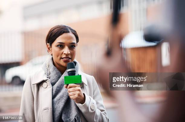 she's got an update on the story - newscaster stock pictures, royalty-free photos & images