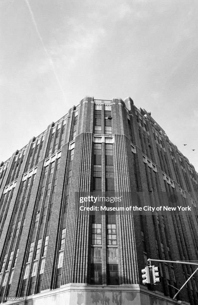 A & S, Detail Of Corner Facade