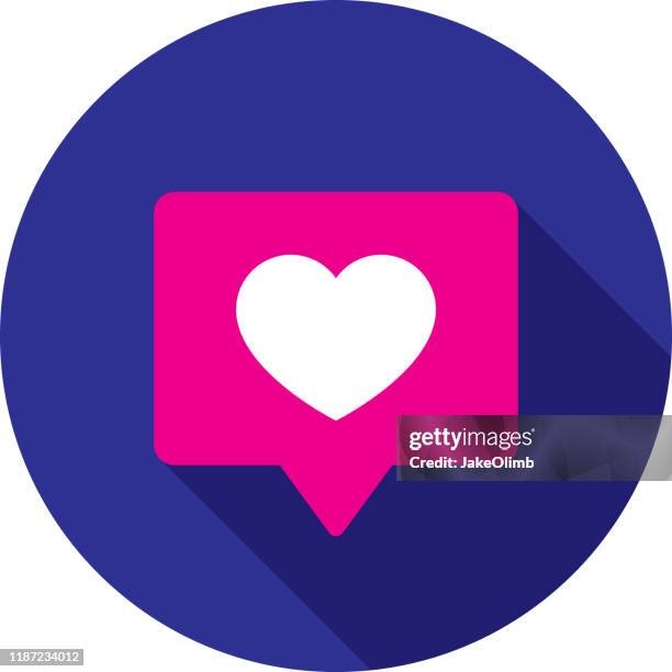 ilustraciones, imágenes clip art, dibujos animados e iconos de stock de heart speech bubble icon flat circle - botón me gusta