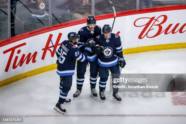 109 Adam Perreault Photos & High Res Pictures - Getty Images