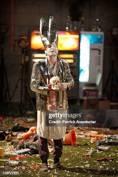 Actor Pascal Reneric as Hamlet performs during rehearsals for the show "Au Moins J'aurais Laisse Un Beau Cadavre" at the Avignon Theatre, on July 09,...