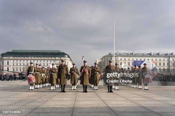 celebraciones del 101o aniversario del día de la independencia de polonia en varsovia - polish military fotografías e imágenes de stock