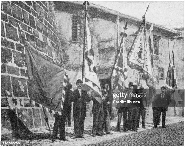 illustrazioni stock, clip art, cartoni animati e icone di tendenza di foto antica: pellegrini a roma - pellegrinaggio