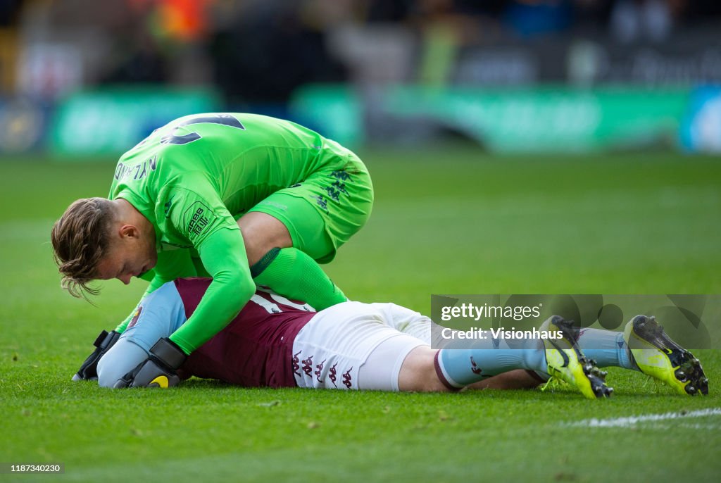 Wolverhampton Wanderers v Aston Villa - Premier League