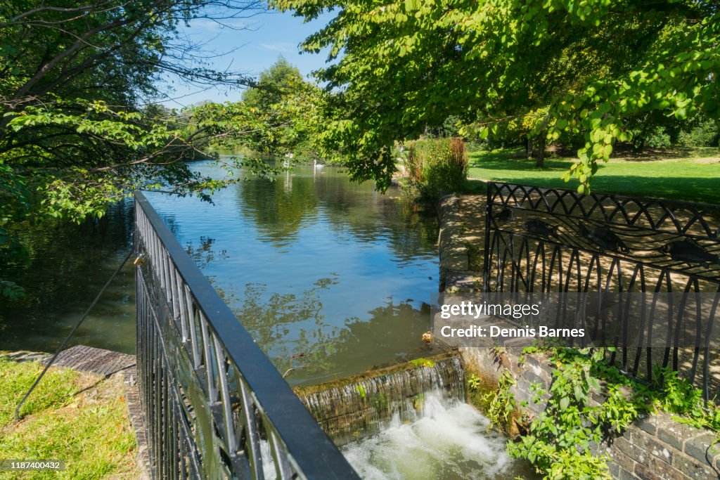 Cirencester; park, pond, lake,  Gloucestershire; UK; England