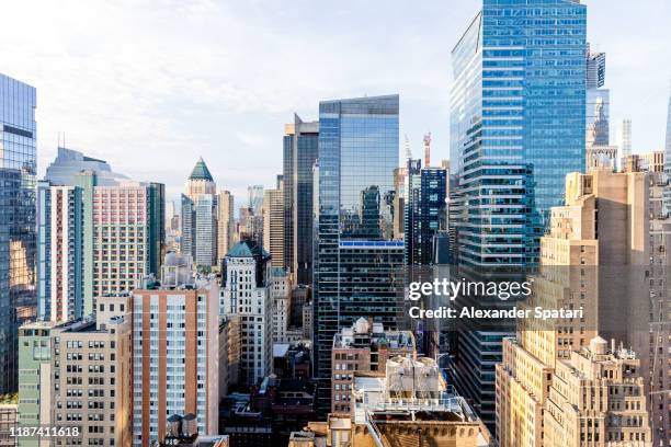 aerial view of skyscrapers in new york city, usa - lower manhattan - fotografias e filmes do acervo