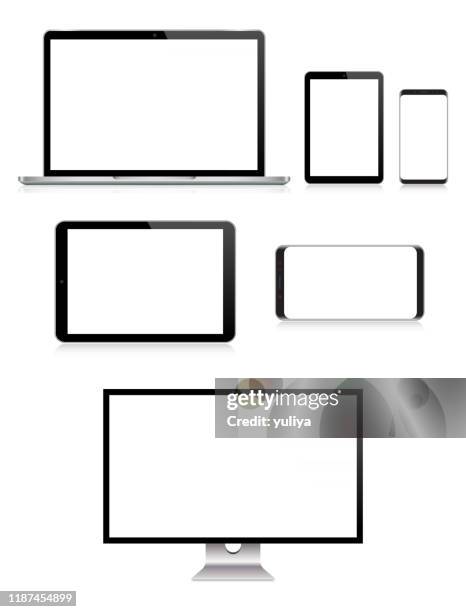 ilustraciones, imágenes clip art, dibujos animados e iconos de stock de monitor de pc, tv, ordenador portátil, tableta, teléfono inteligente, teléfono móvil en negro y plata color con reflexión, ilustración vectorial realista - monitor de pantalla plana
