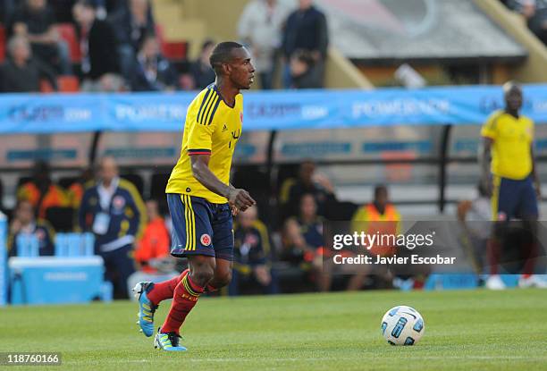 Luis Perea from Colombia in action during a match between Colombia and Bolivia for the third round of Group A of Copa America 2011 at Brigadier...