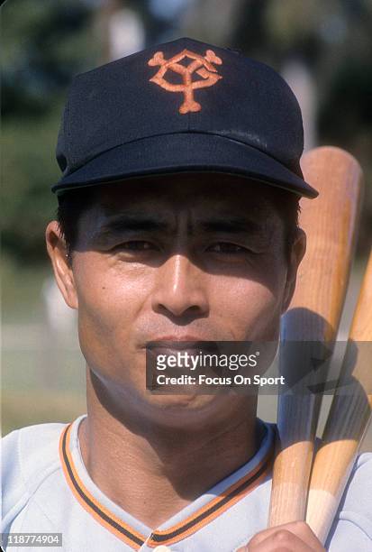 Sadaharu OH of the Yomiuri Giants looks on during batting practice before and exhibition game against the Los Angeles Dodgers circa 1970 at Dodger...
