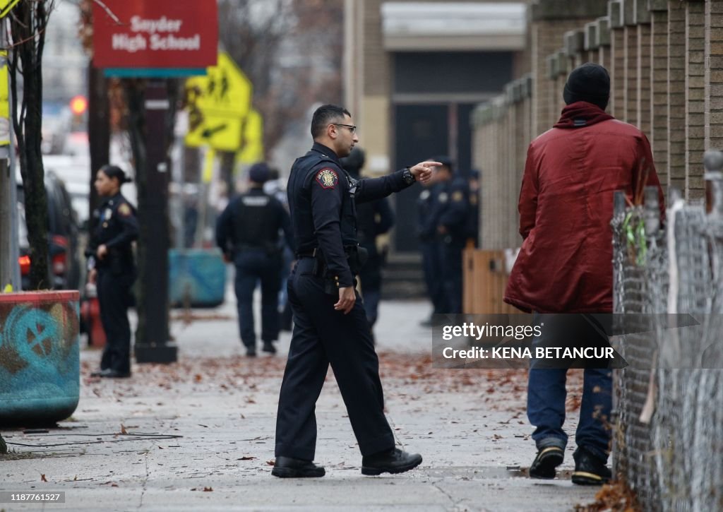 US-SHOOTING-POLICE