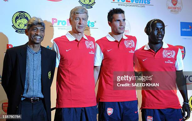 638 Arsenal Tour Malaysia Photos and Premium High Res Pictures - Getty  Images