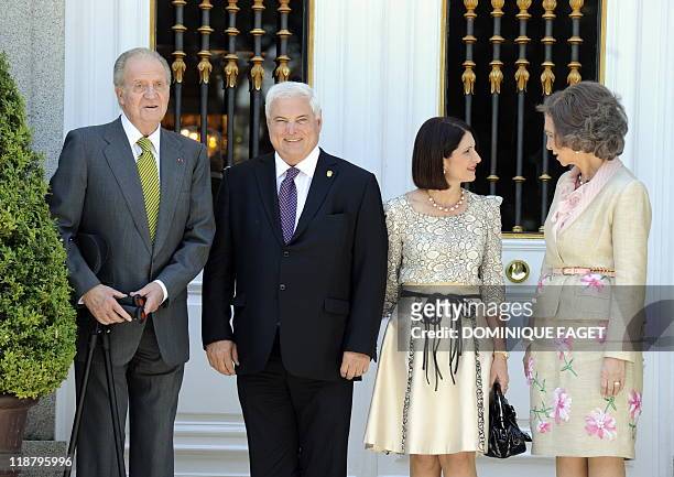 Spain's King Juan Carlos and Queen Sofia welcome Panama's President Ricardo Martinelli Berrocal and his wife Marta Linares at the Zarzuela Palace in...