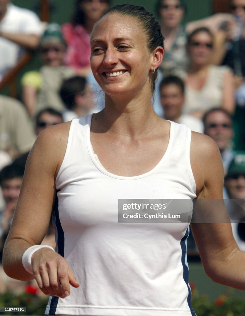 2005 French Open - Women's Singles - Semi Final - Mary Pierce vs Elena Likhovtseva