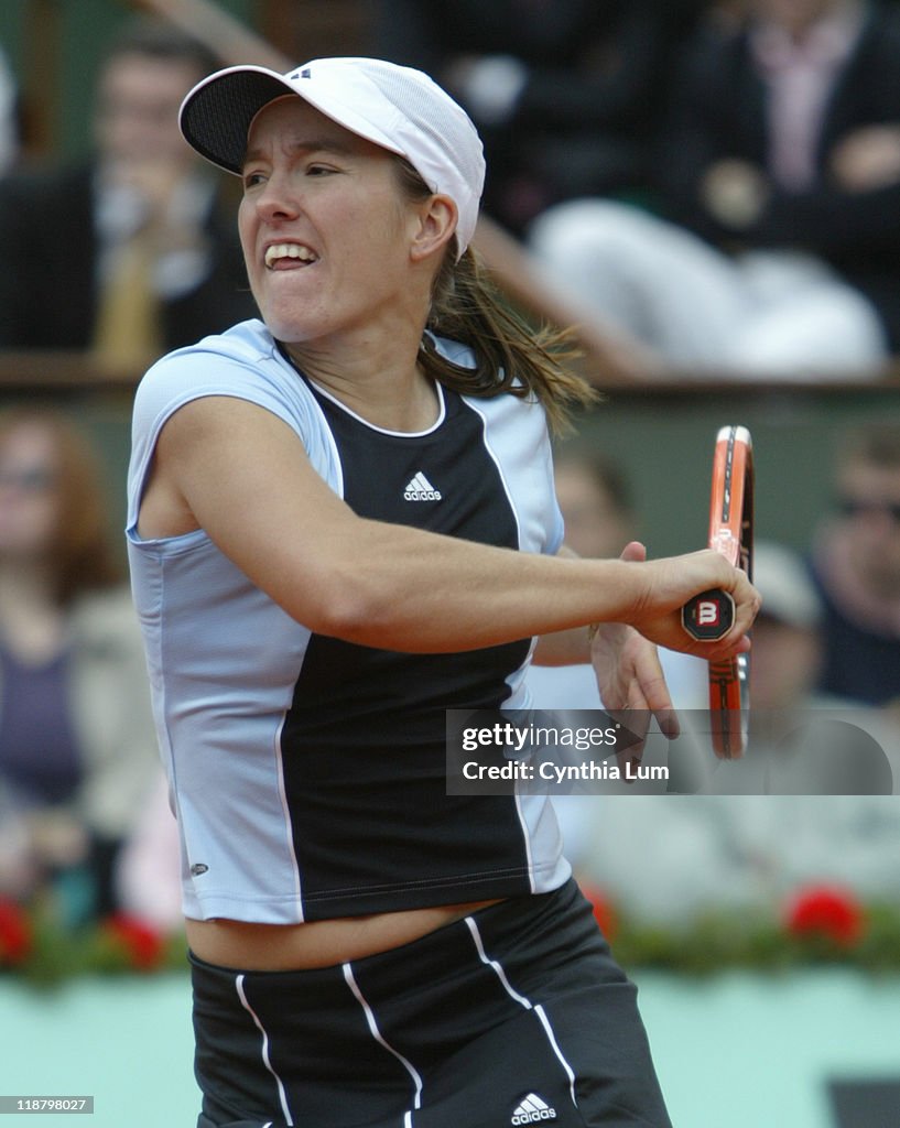 2005 French Open - Women's Singles - Fourth Round - Svetlana Kuznetsova vs Justine Henin-Hardenne