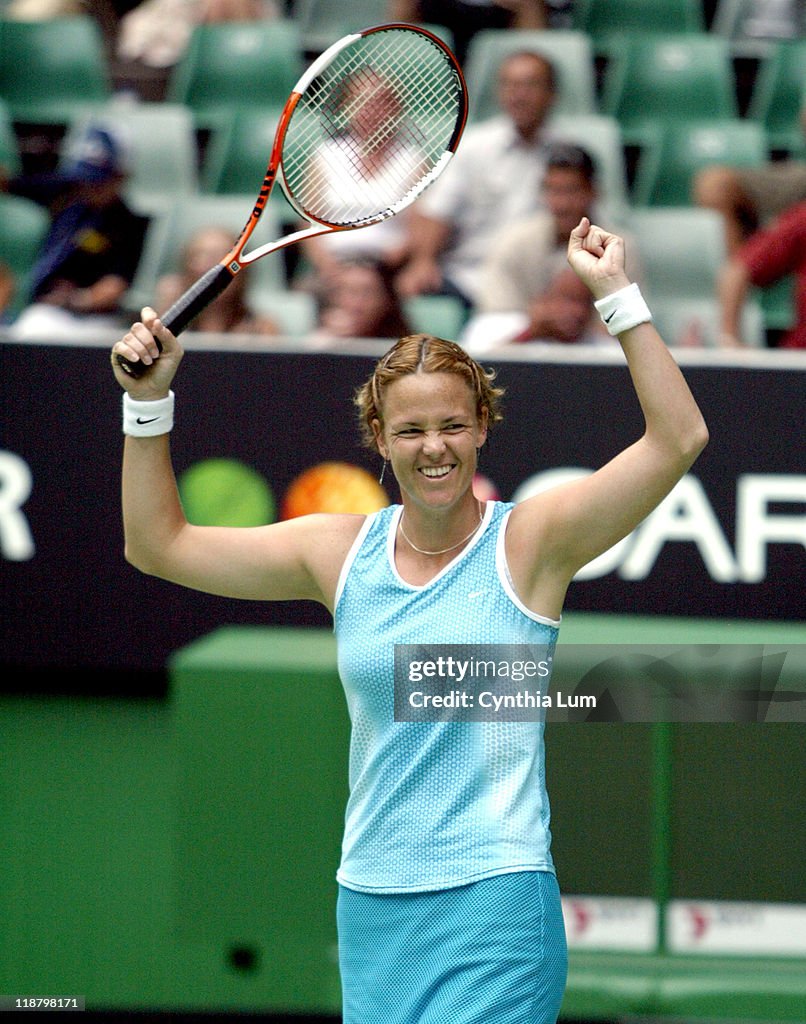 2005 Australian Open - Women's Singles - Semi Final - Nathalie Dechy vs Lindsay Davenport