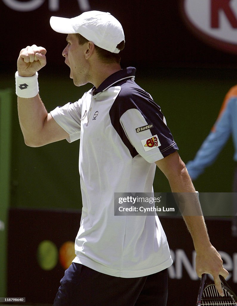 2005 Australian Open - Men's Singles - Second Round - Karol Beck vs Tommy Haas