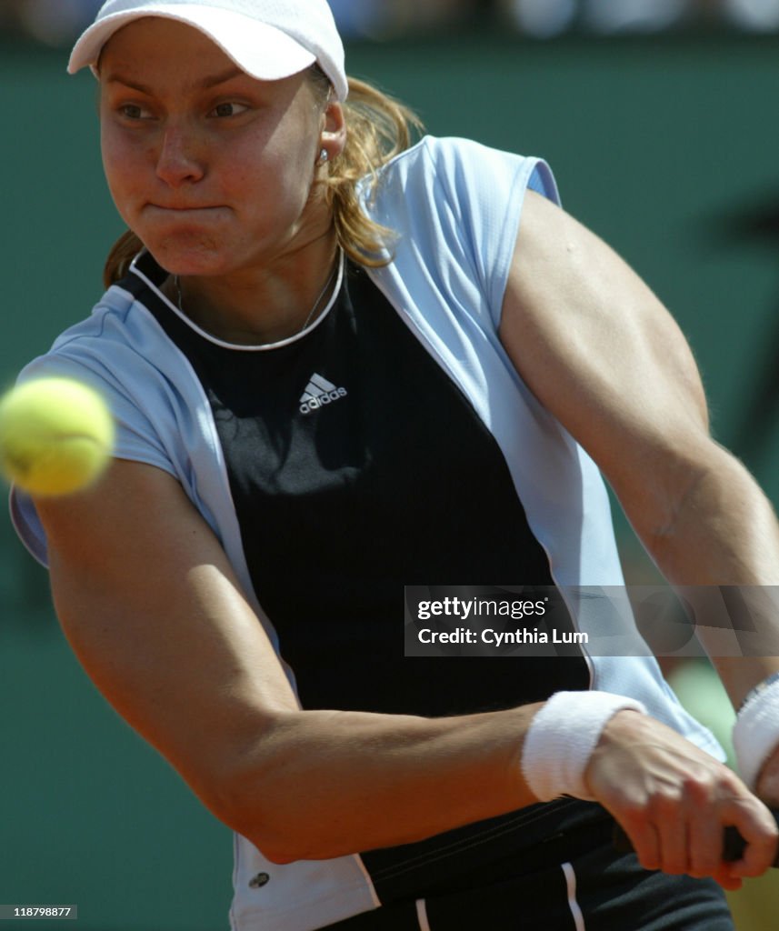2005 French Open - Women's Singles - Semi Final - Justine Henin-Hardenne vs Nadia Petrova