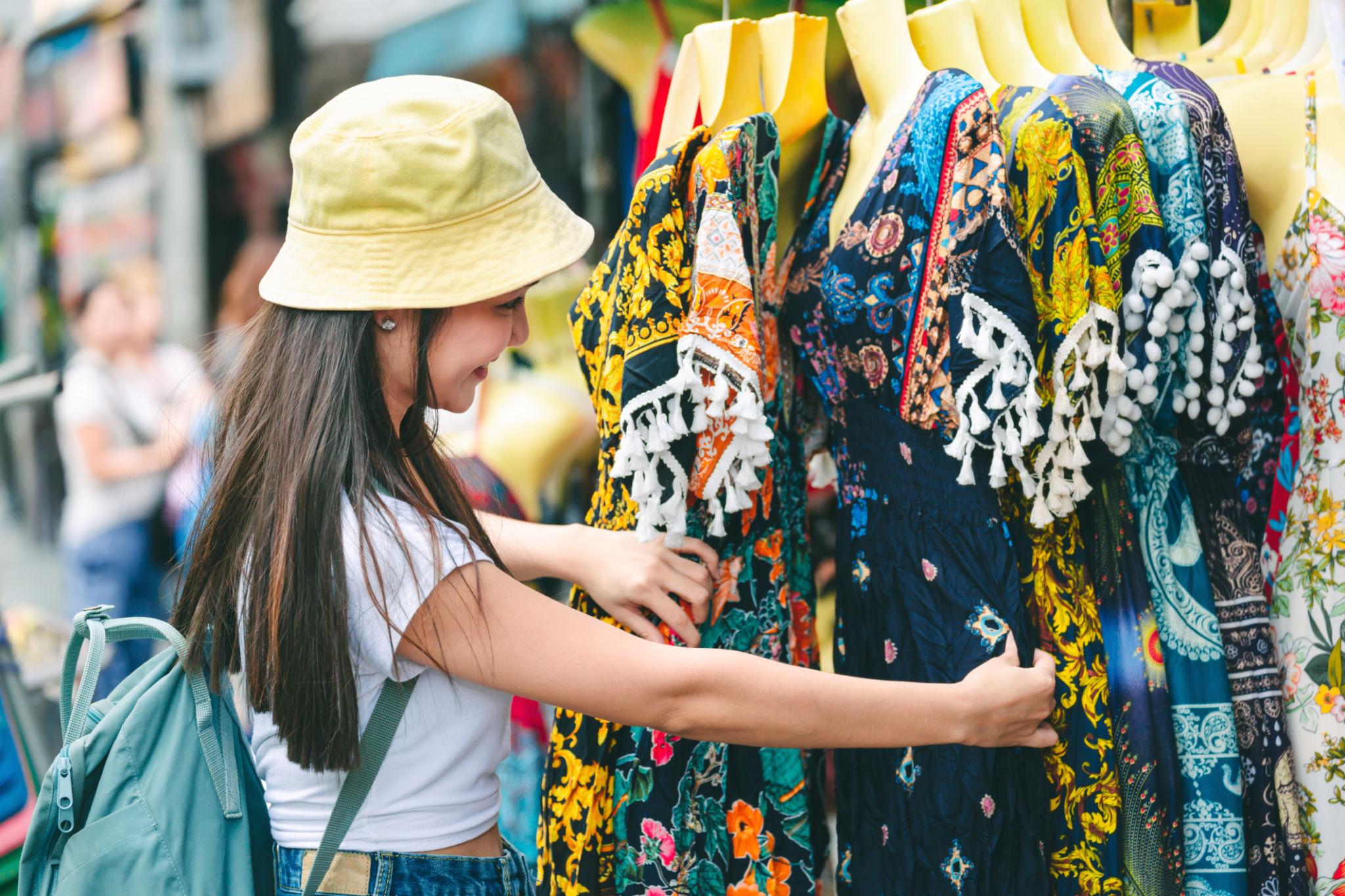 summer fashion market