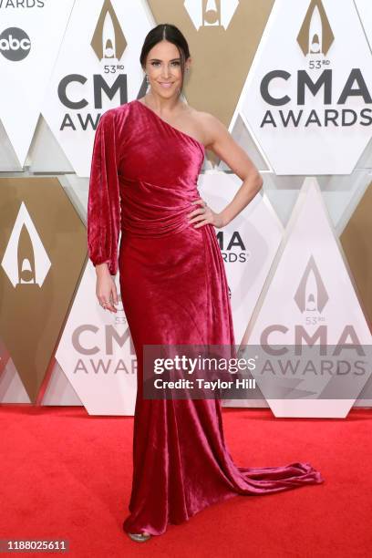 Kelleigh Bannen attends the 53nd annual CMA Awards at Bridgestone Arena on November 13, 2019 in Nashville, Tennessee.