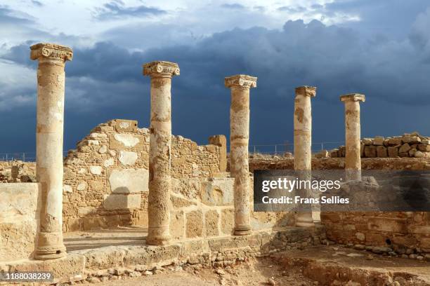 paphos archaeological park. house of theseus: colonnade - paphos stockfoto's en -beelden