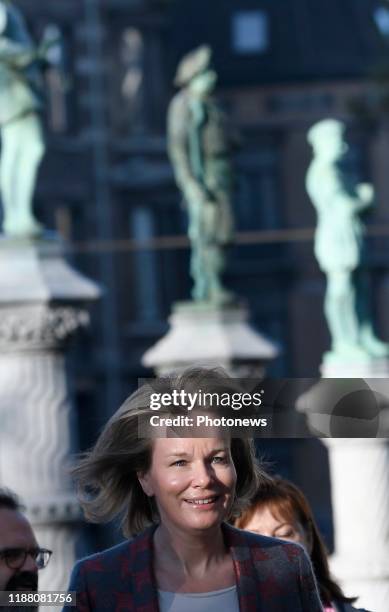 - Bezoek van de Koningin Mathilde aan het Koninklijk Conservatorium Brussel / Grote Zavel - Visite de la Reine Mathilde au Conservatoire Royal de...