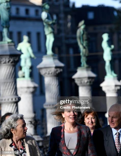 - Bezoek van de Koningin Mathilde aan het Koninklijk Conservatorium Brussel / Grote Zavel - Visite de la Reine Mathilde au Conservatoire Royal de...