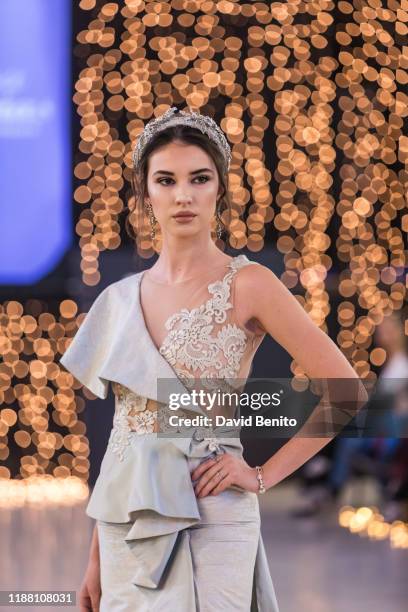 Model walks the runway at the María Diezma show during the ‘Pasarela Española Fashion Week’ Show 2019 at Matadero on November 16, 2019 in Madrid,...