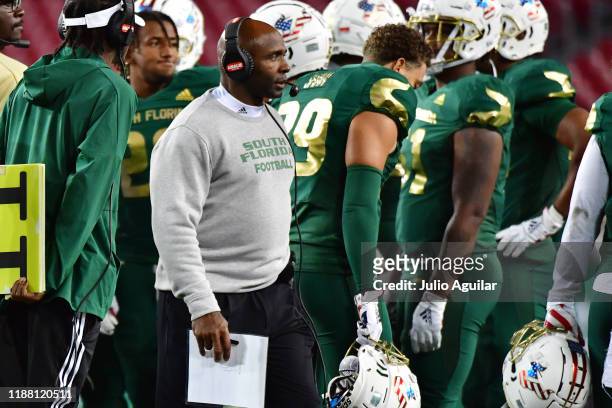 76 Charlie Strong Usf Photos and Premium High Res Pictures - Getty Images