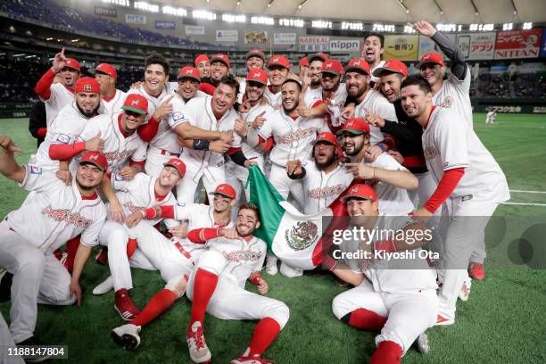 Mexico Baseball Roster Mexican Baseball Photos and Premium High Res Pictures - Getty Images