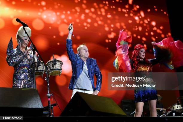 Cindy Wilson, Fred Schneider and Kate Pierson of The B-52's performs during day one of the Festival Corona Capital 2019 at Foro Sol on November 16,...