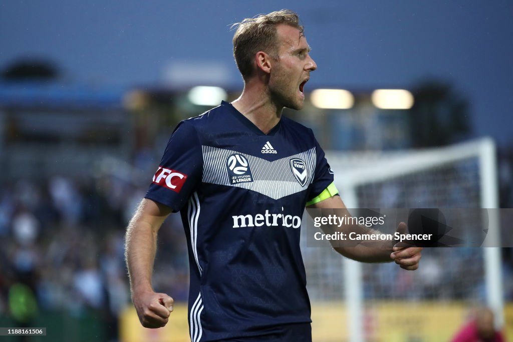 A-League Rd 6 - Sydney v Melbourne Victory