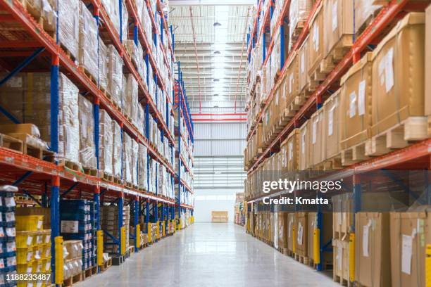 warehouse - sala de armazenamento imagens e fotografias de stock
